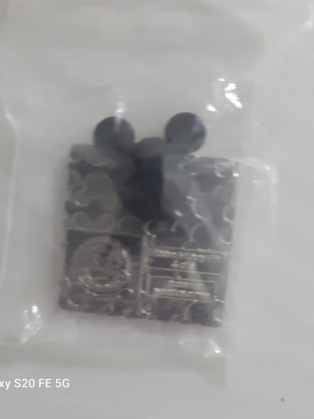 Disney Hidden Disney Villian Trading Pin - Picture 2 of 2
